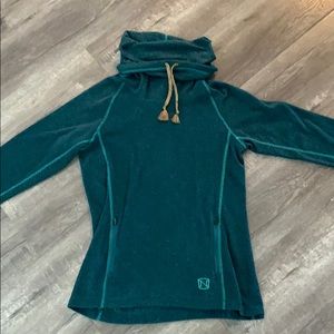 Green new noble sweater